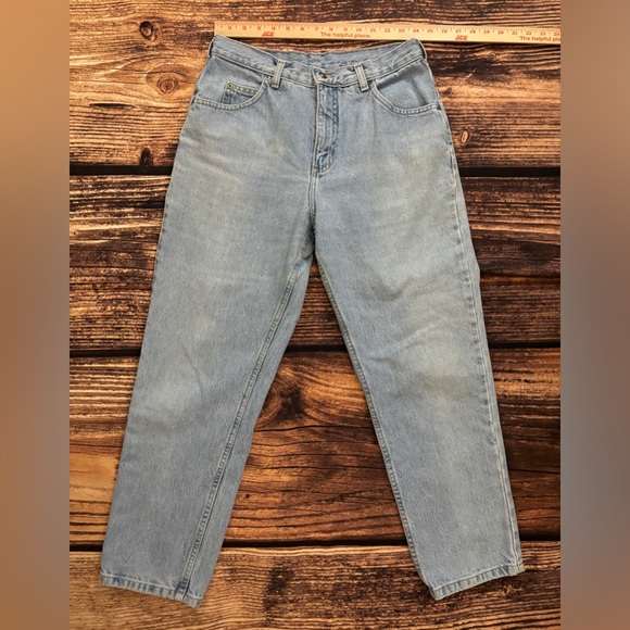 Lands End Vintage High Rise Mom Jeans Light Wash Sz. 28 / 6 - Picture 2 of 9